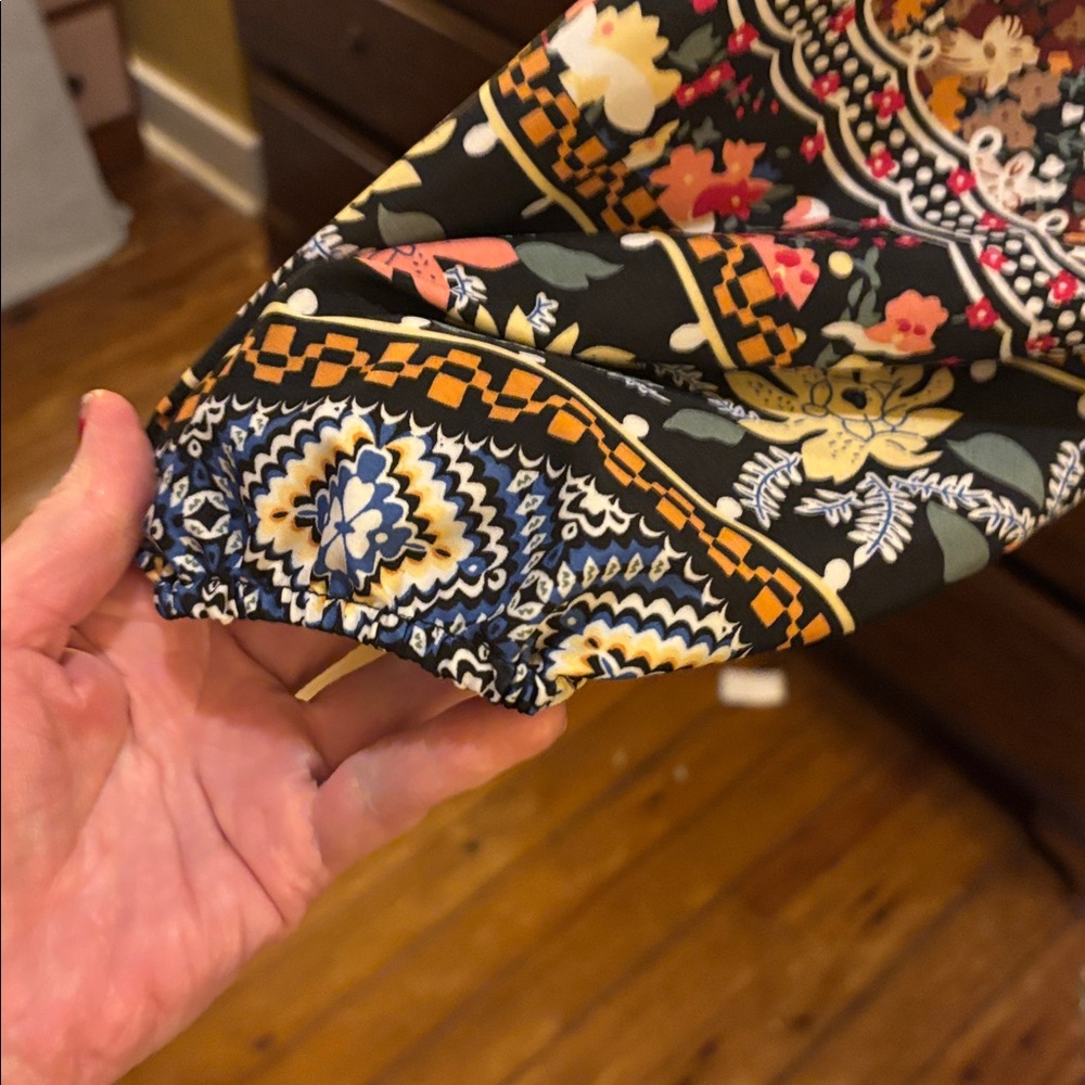 Floral Patterned Kimono - Picture 6 of 8